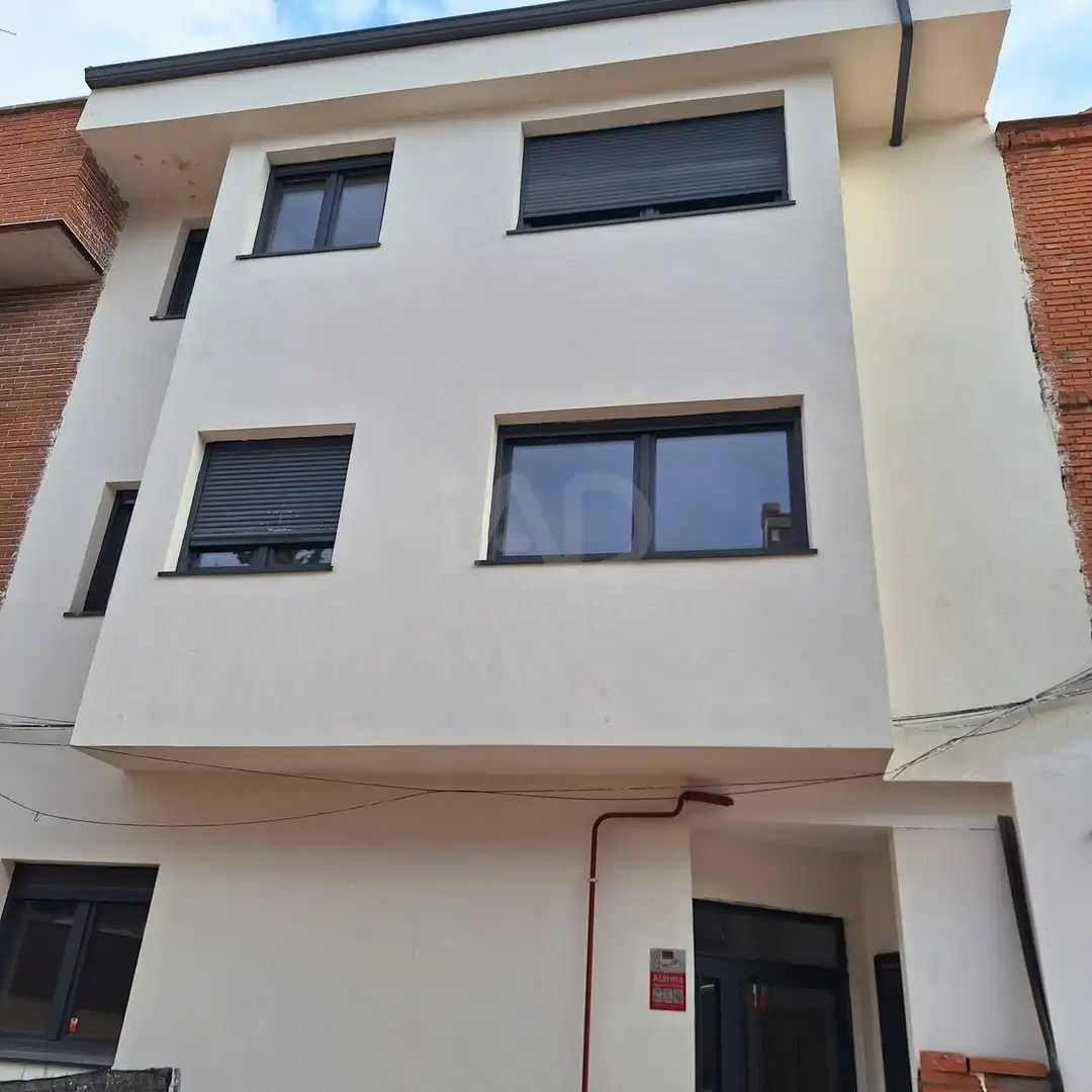 Außenansicht von Gebäude zum Verkauf in Pozuelo de Alarcón