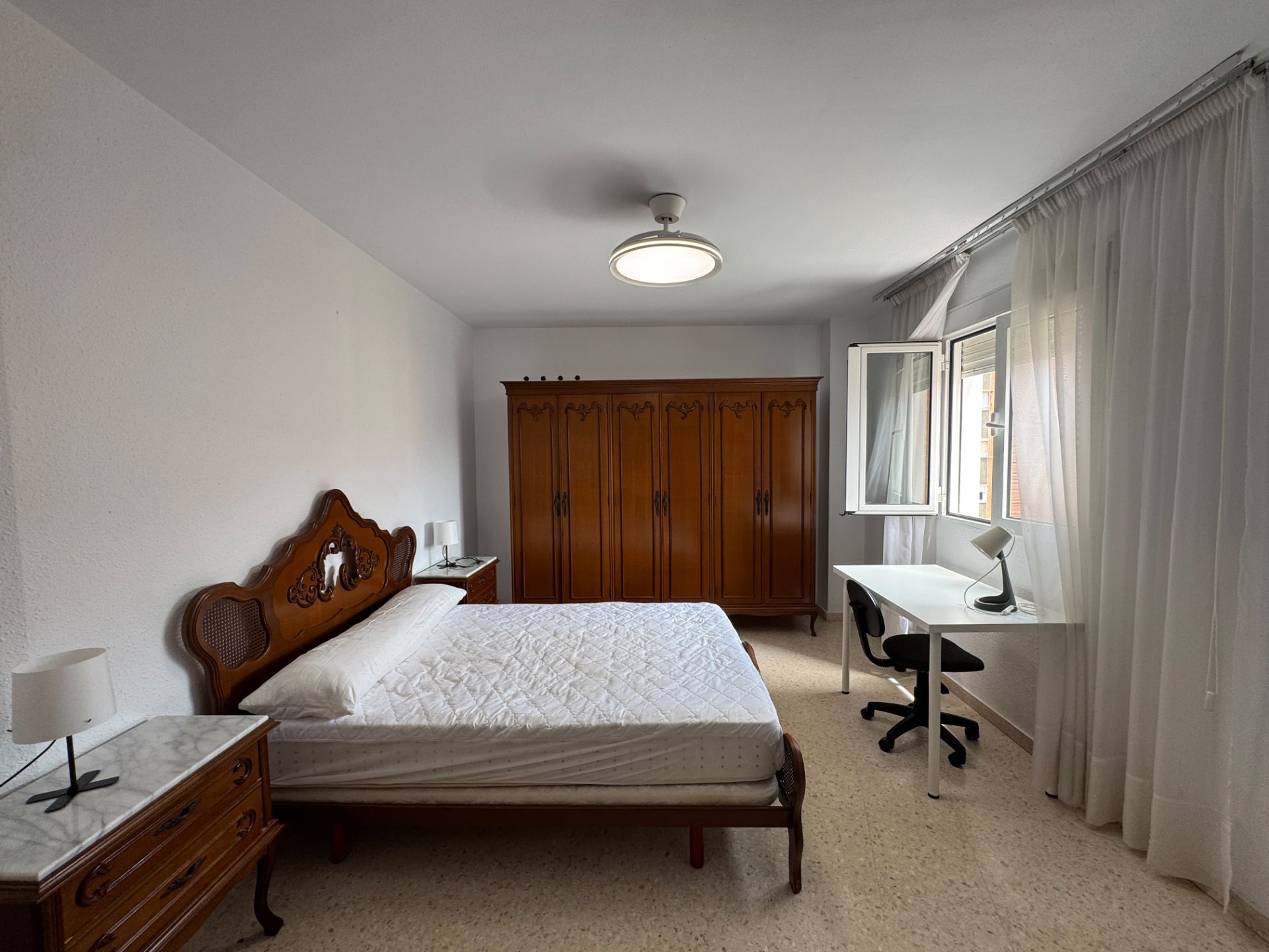 Bedroom of Apartment to rent in Málaga Capital  with Air Conditioner, Furnished and Microwave
