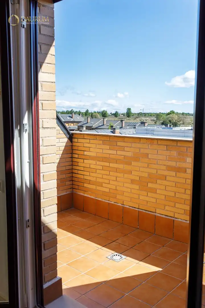 Terraza de Dúplex en venta en Boadilla del Monte con Aire acondicionado, Calefacción y Terraza