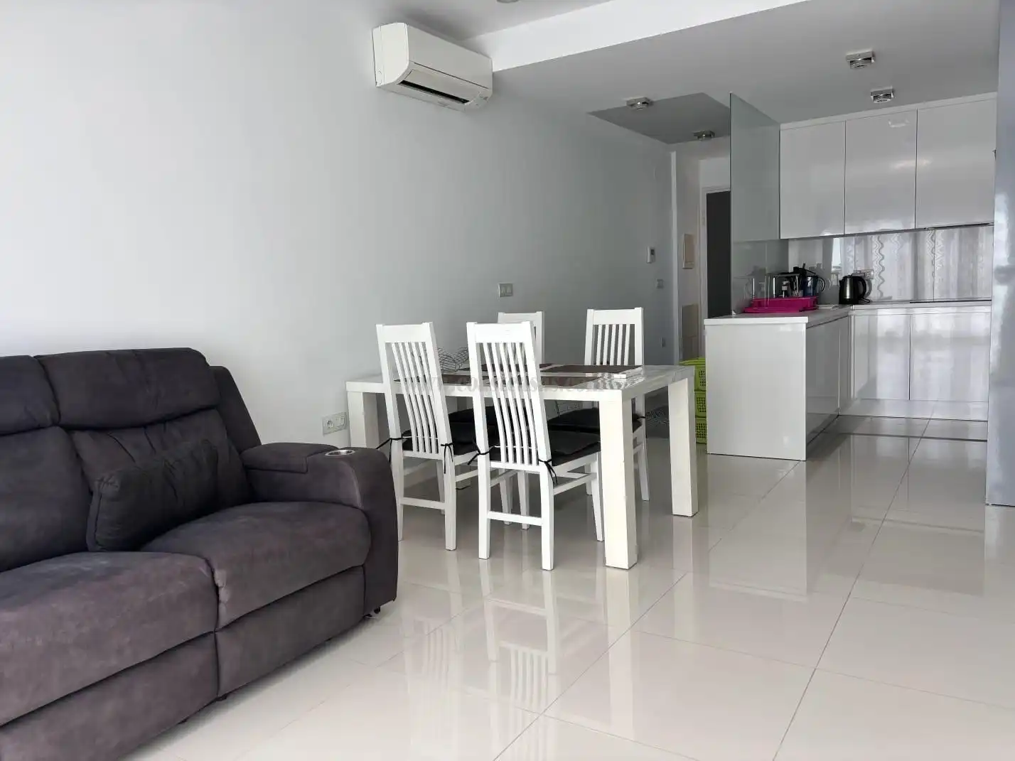 Menjador de Apartament en venda en Pilar de la Horadada amb Aire condicionat, Calefacció i Moblat