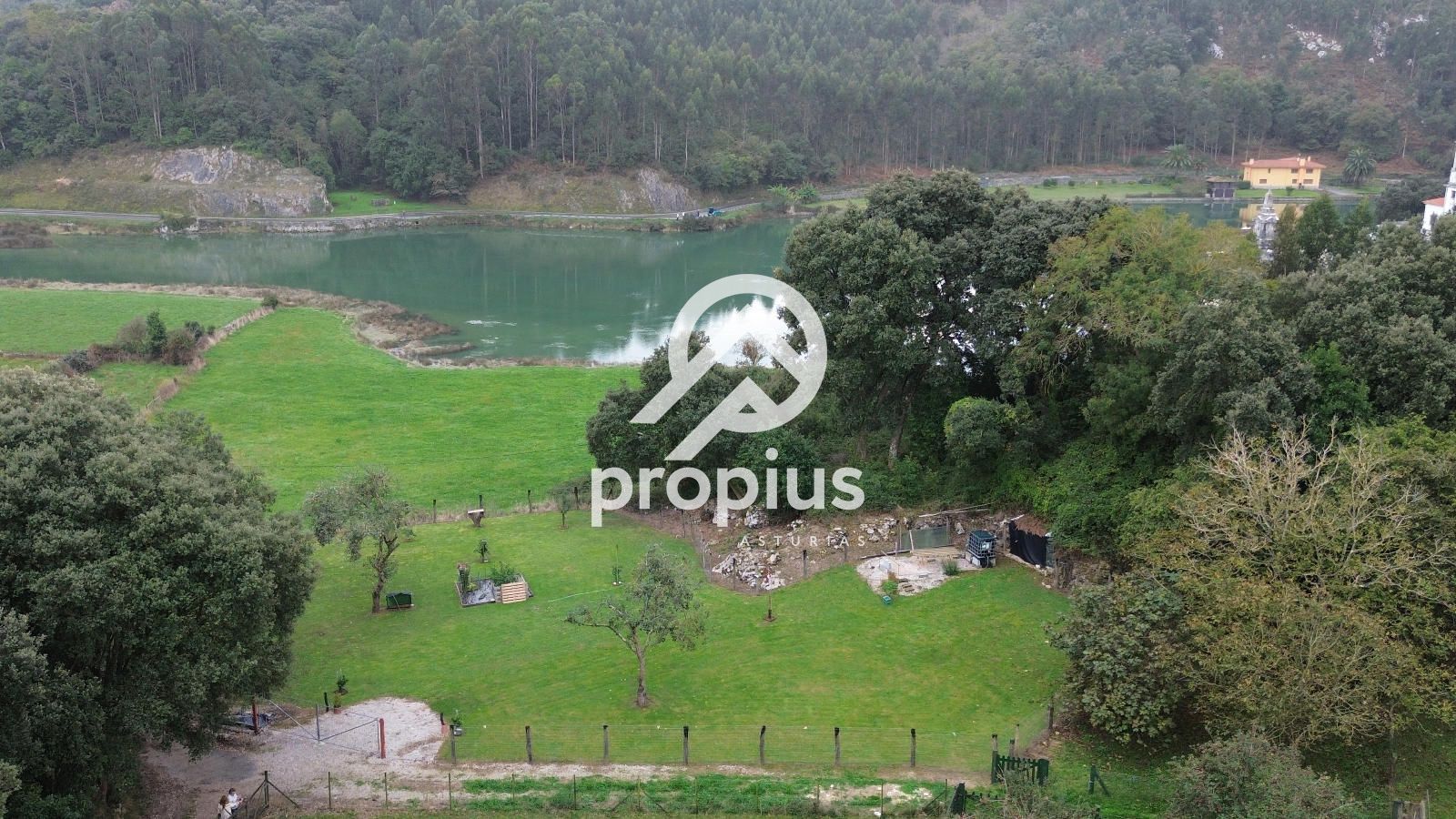 Land for sale in Llanes