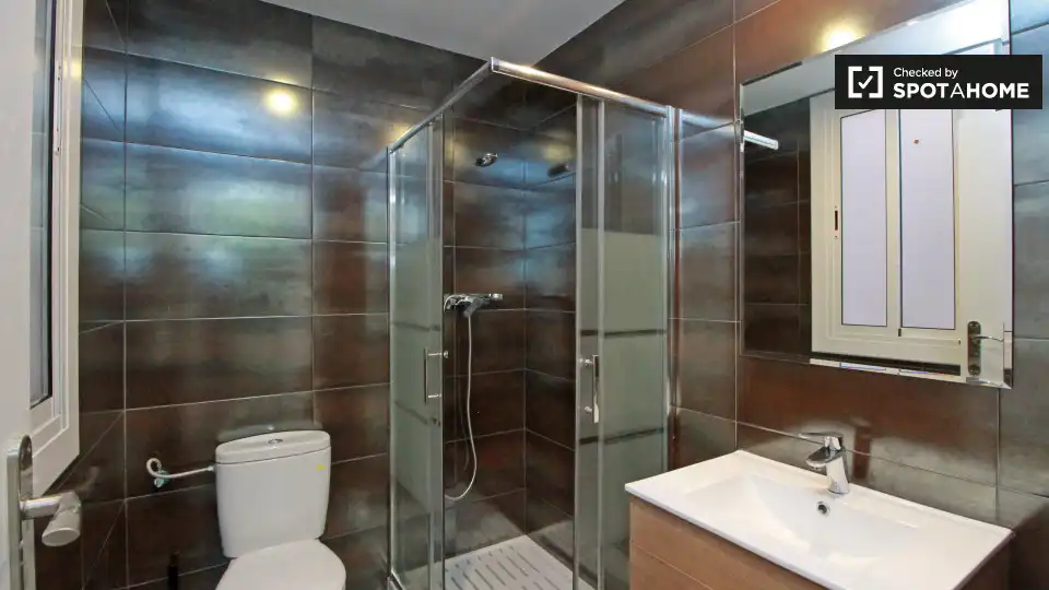 Flat with terrace to rent in Sants - Montjuïc, imagen 13