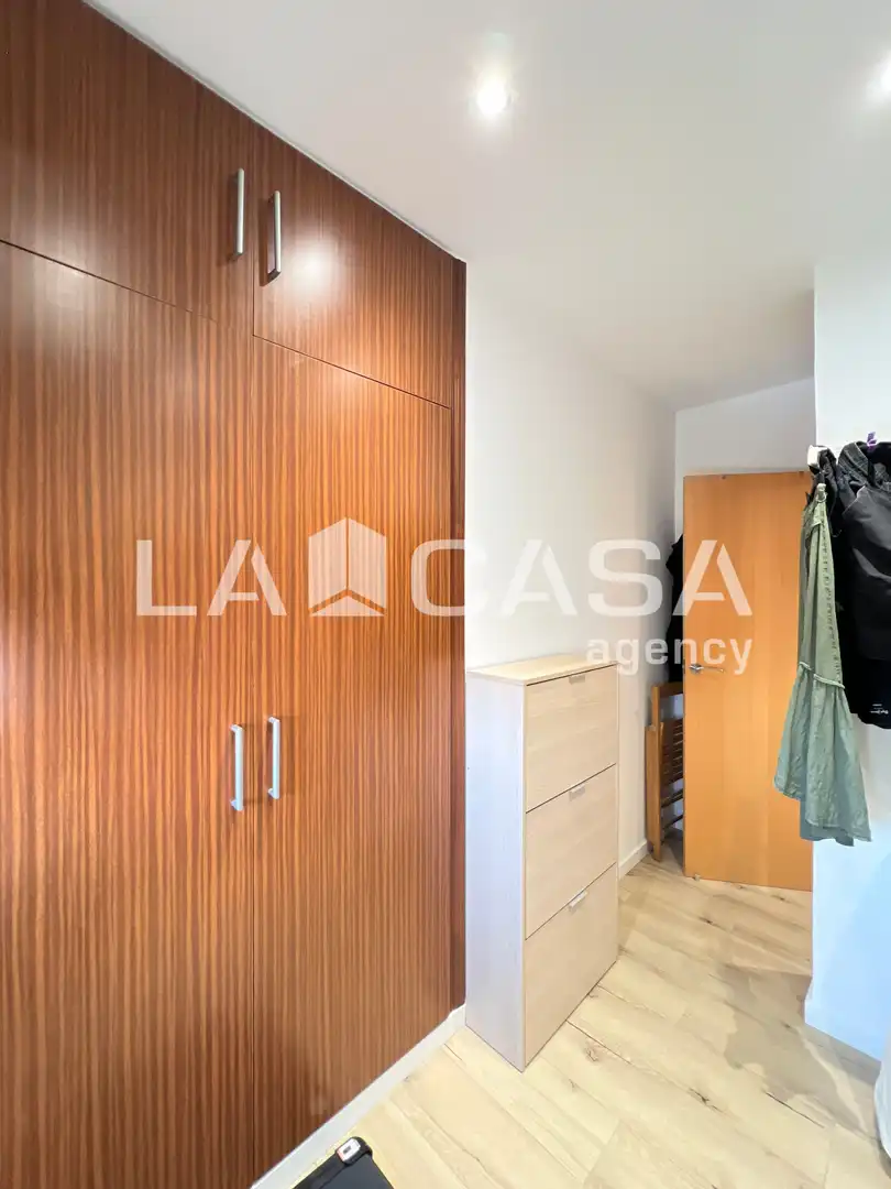 Piso en venta en Badalona con Calefacción y Balcón