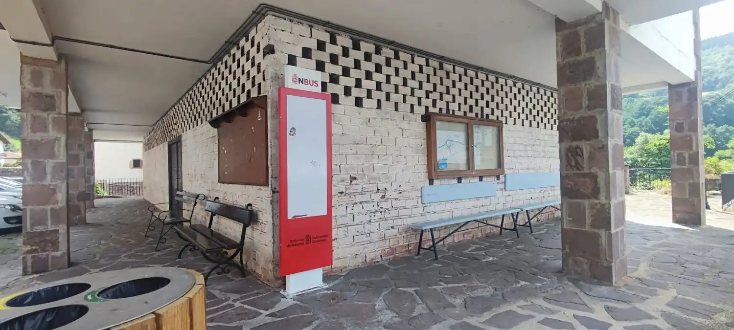 Local comercial de lloguer a Carretera a Santesteban, imagen 2