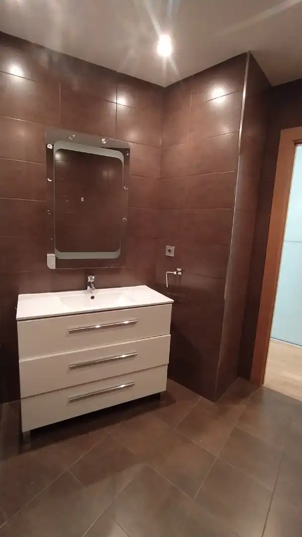 Baño de Apartamento en venta en Santander con Calefacción, Jardín privado y Terraza