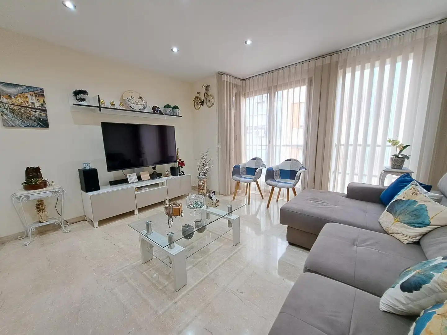 Wohnzimmer von Wohnung zum Verkauf in Alzira mit Klimaanlage und Balkon