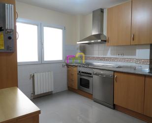 Kitchen of Flat to rent in Badajoz Capital  with Air Conditioner, Heating and Terrace