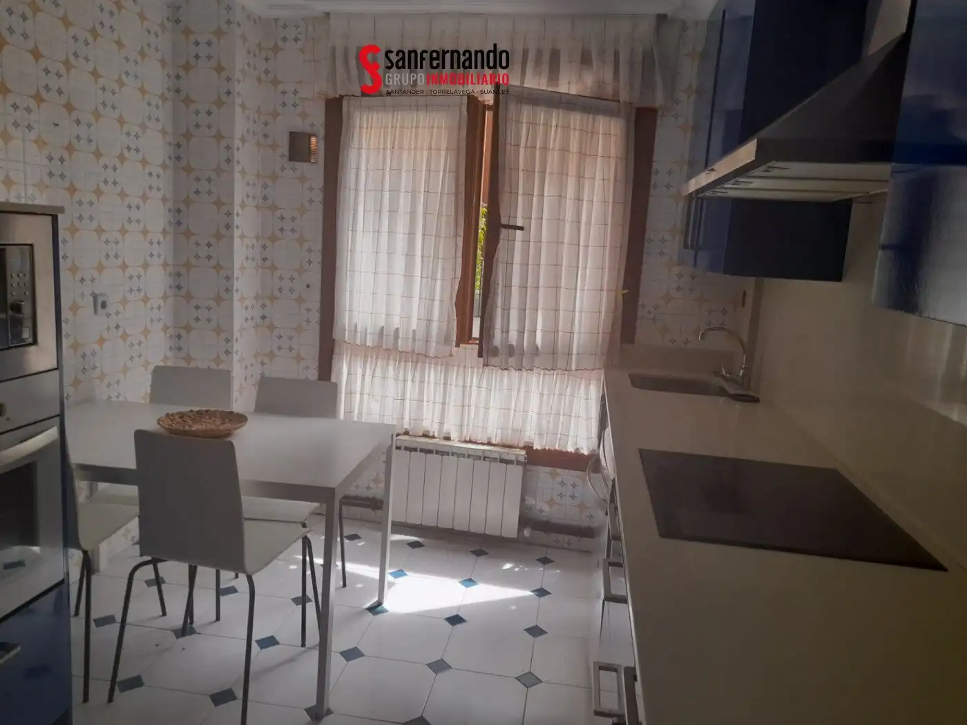 Kitchen of Flat for rent in Santander  with Heating, Parquet flooring and Furnished