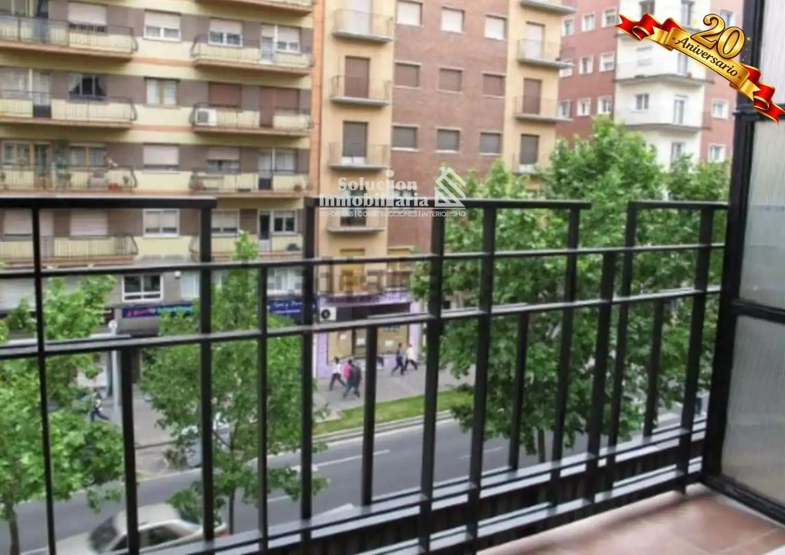 Außenansicht von Wohnung zur Miete in Salamanca mit Heizung, Terrasse und Abstellraum