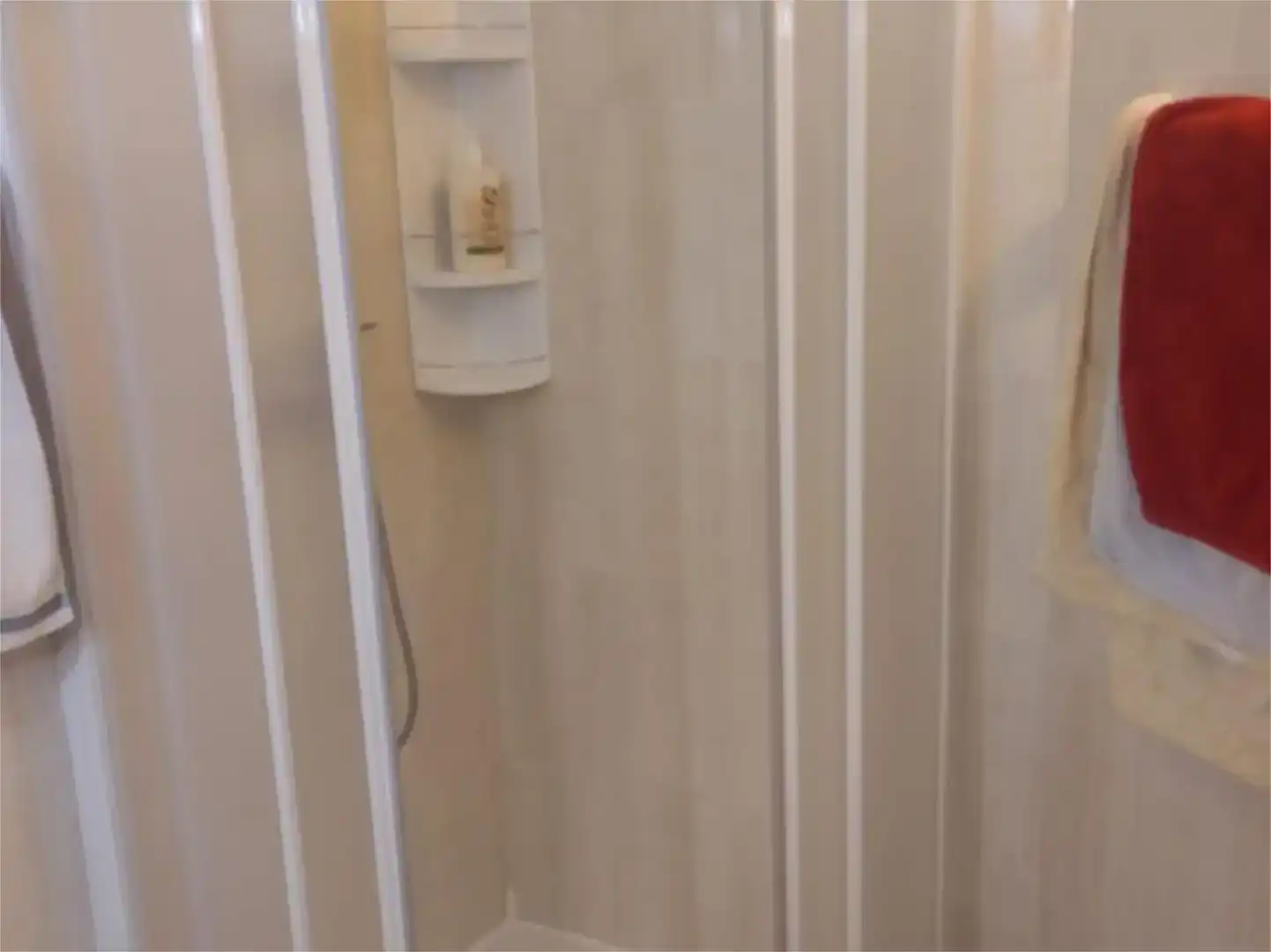 Baño de Piso en venta en Famorca con Trastero, Amueblado y Balcón