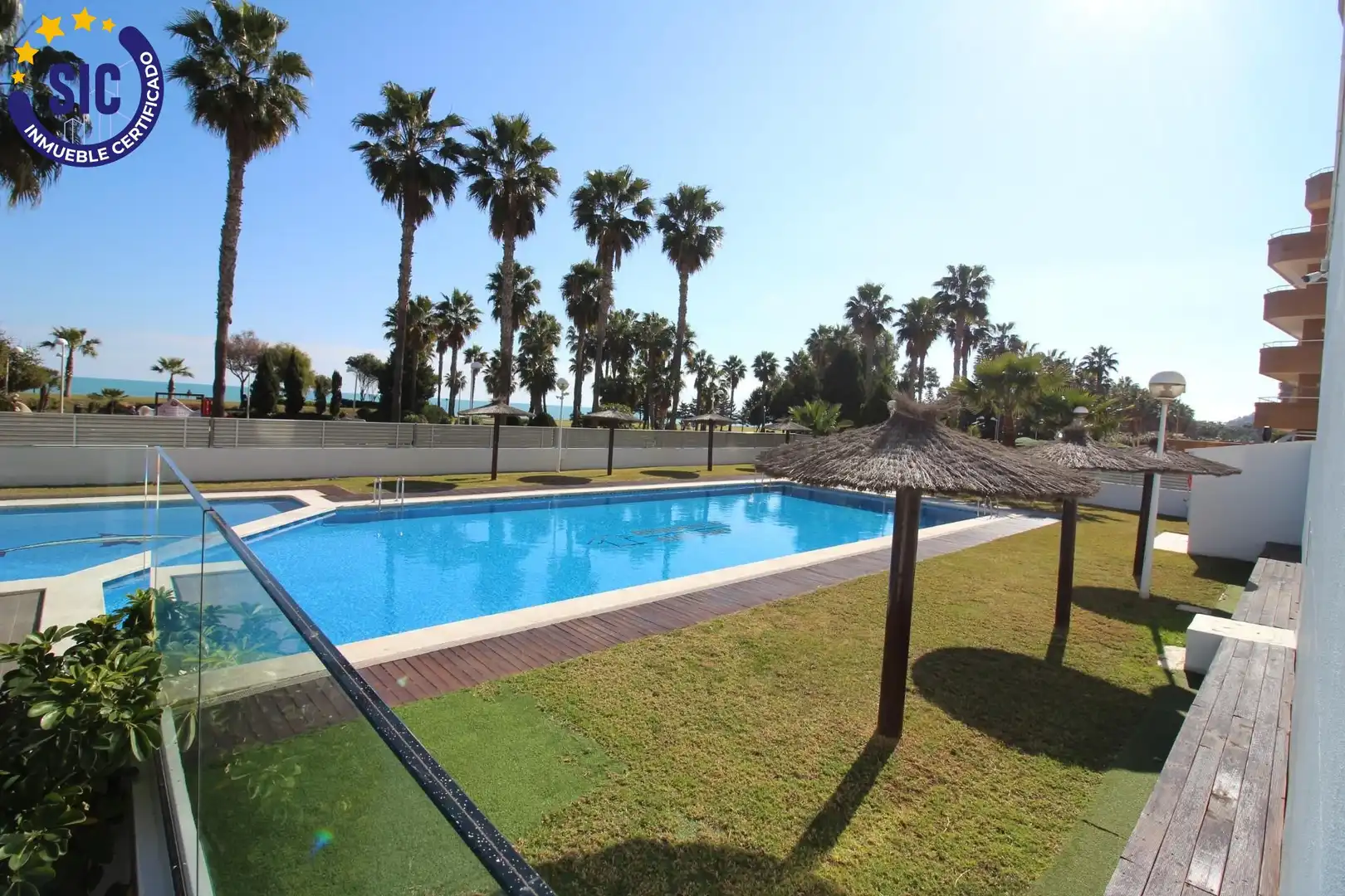 Piscina de Apartament en venda en Oropesa del Mar / Orpesa amb Aire condicionat, Jardí privat i Terrassa