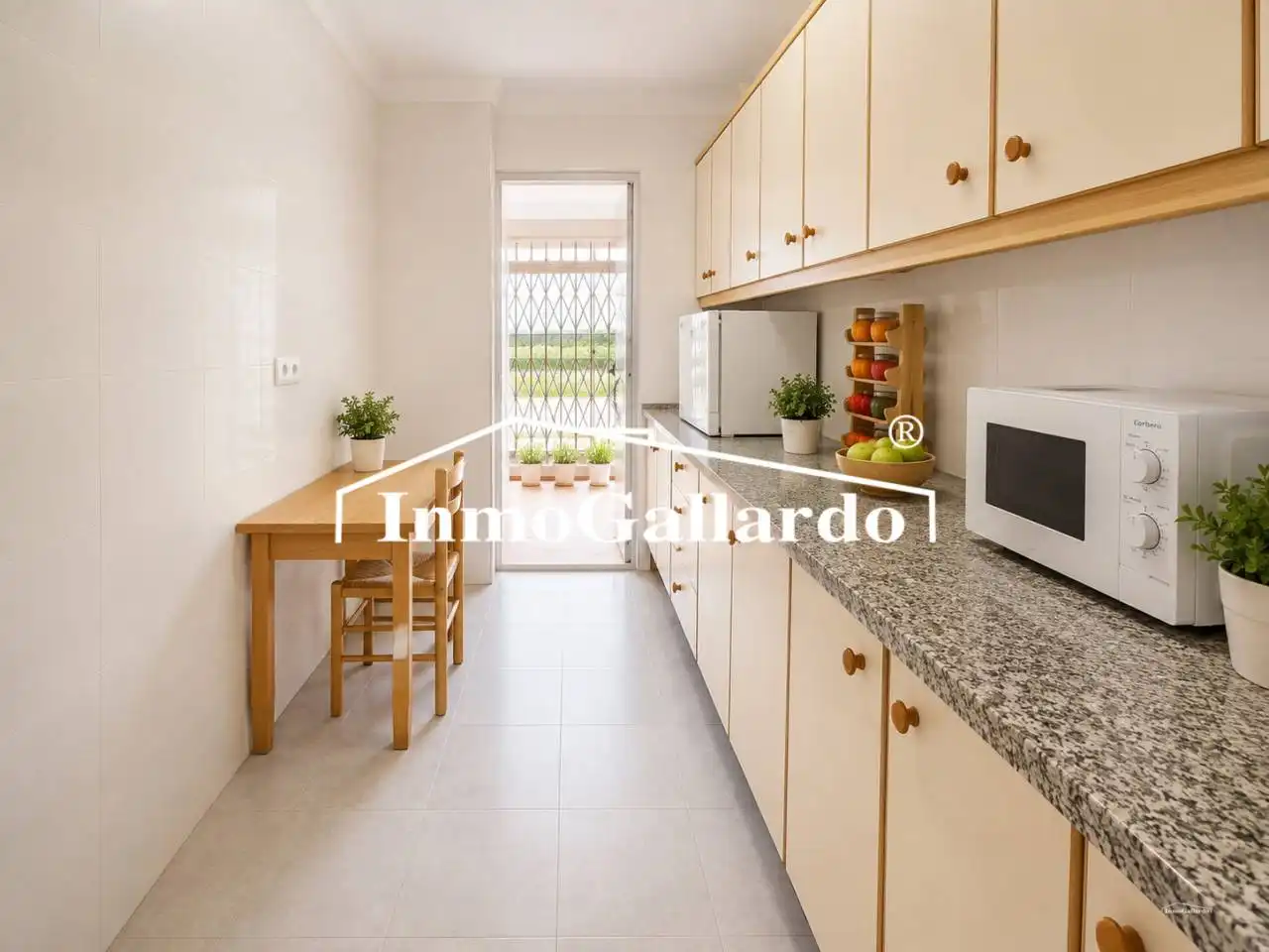 Cocina de Piso en venta en Málaga con Aire acondicionado y Terraza