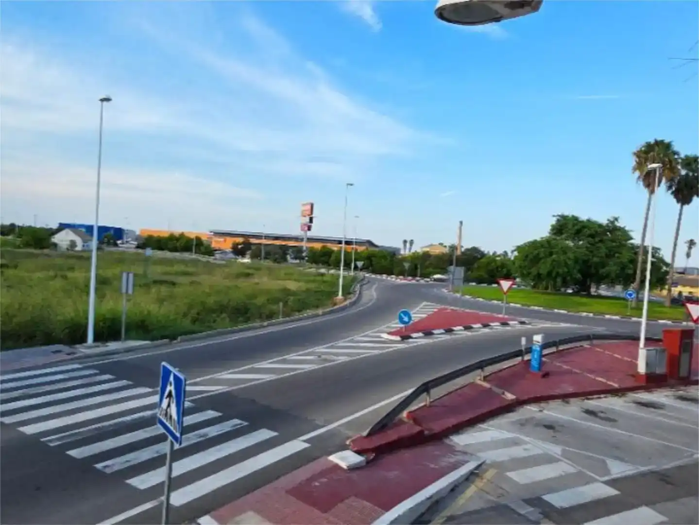 Vista exterior de Piso en venta en Sueca ciudad