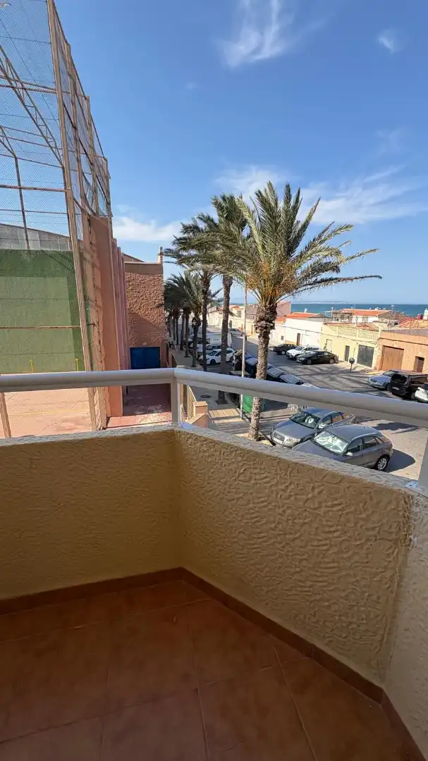 Balcony of Flat for sale in Guardamar del Segura  with Air Conditioner, Heating and Furnished