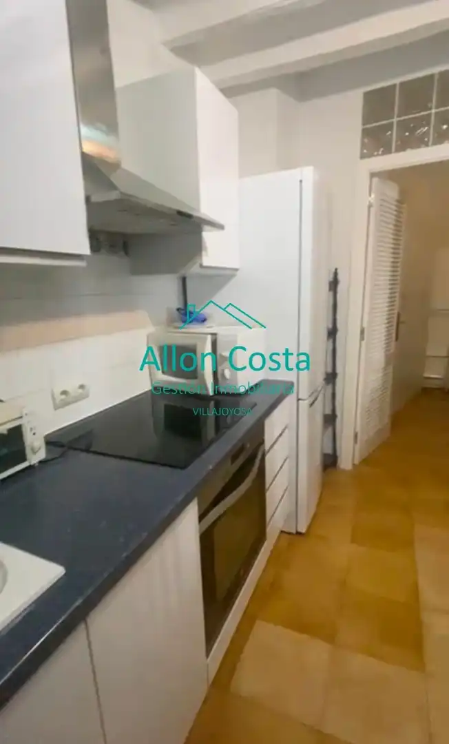 Cuina de Casa adosada en venda en Villajoyosa / La Vila Joiosa amb Aire condicionat