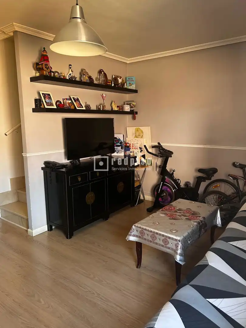 Sala de estar de Piso en venta en El Molar (Madrid) con Aire acondicionado y Calefacción