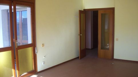 Foto 2 de Piso en venta en C/ Barcelona, Deltebre, Tarragona