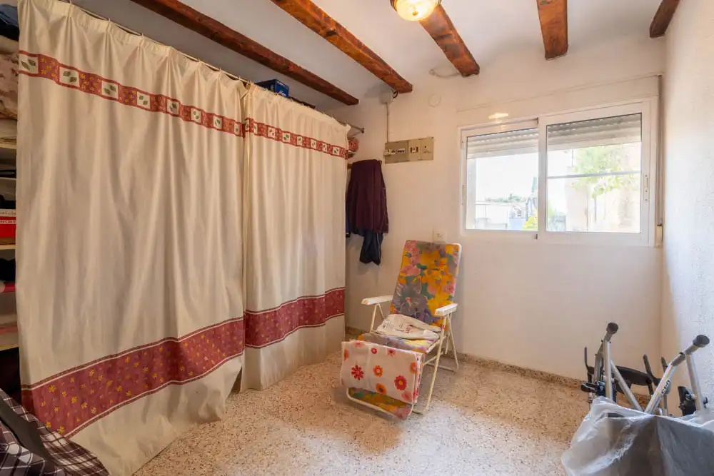 Dormitori de Finca rústica en venda en Tortosa amb Terrassa i Moblat