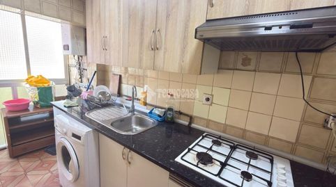 Foto 4 de Piso en venta en Apóstol Santiago, Madrid Capital