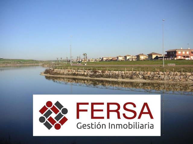 Casa adosada en Alquiler en Puertas del sur - Guadabajaque