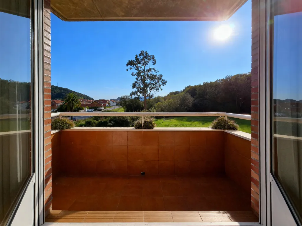 Jardí de Apartament en venda en Ribadesella amb Calefacció, Terrassa i Traster