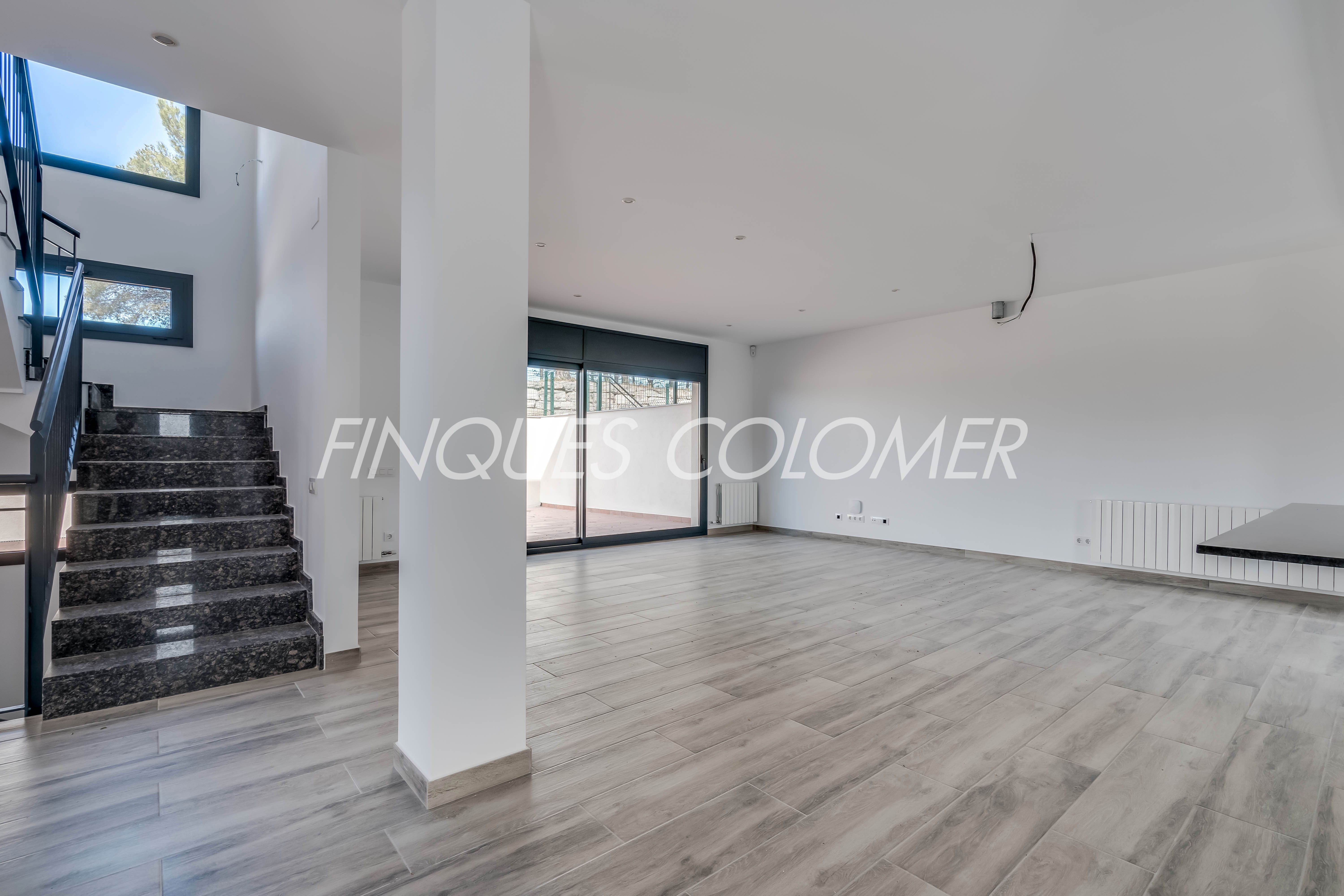 Living room of Single-family semi-detached for sale in Rubí  with Heating, Private garden and Terrace