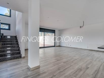 Living room of Single-family semi-detached for sale in Rubí  with Heating, Private garden and Terrace
