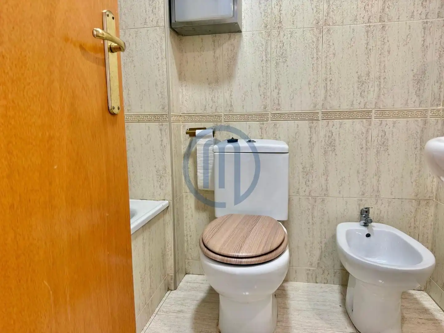 Bathroom of Flat for sale in Canovelles