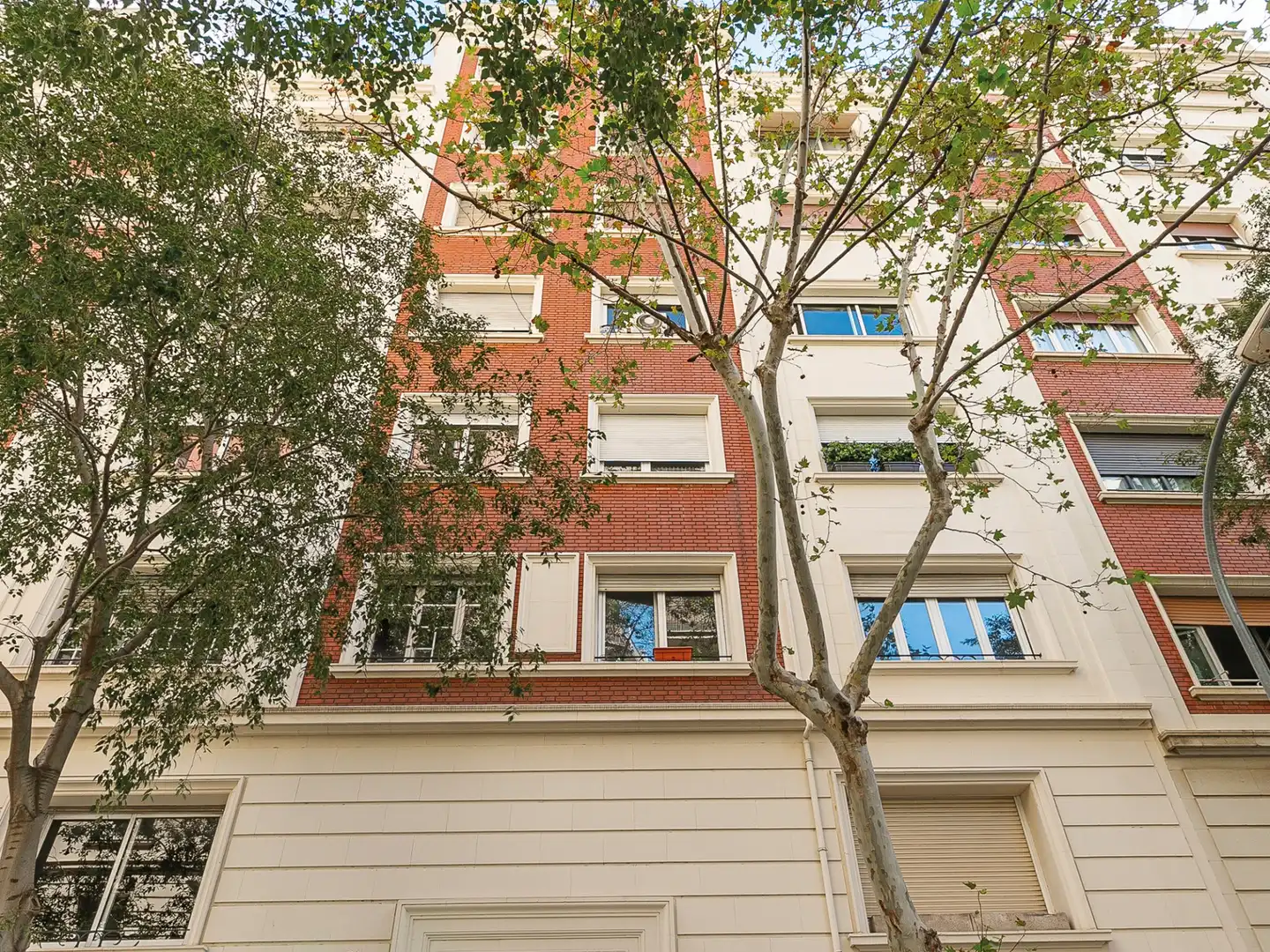 Vista exterior de Pis en venda en  Barcelona Capital amb Aire condicionat i Calefacció