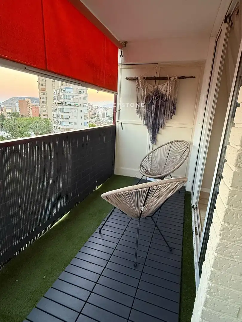 Terrassa de Pis de lloguer en Alicante / Alacant amb Aire condicionat, Calefacció i Terrassa