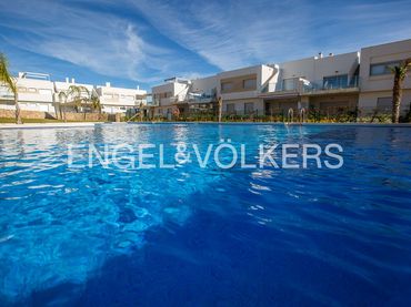 Appartement compact avec piscine à vendre à Desamparados - Hurchillo - Torremendo