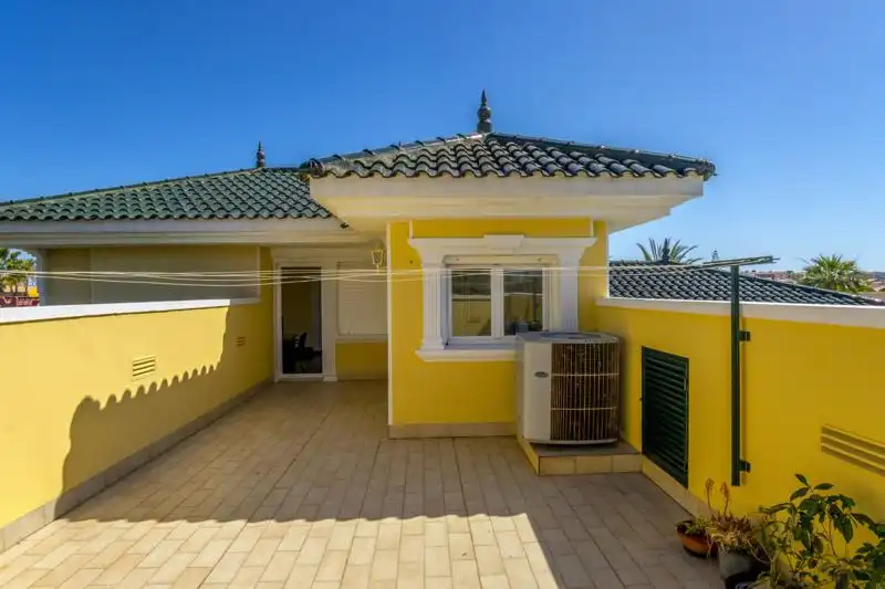 Chalet con terraza en venta en Avenida Miguel de Unamuno 17, imagen 46