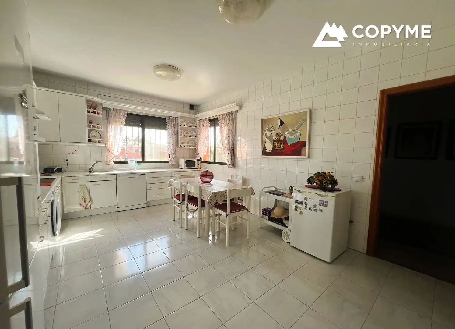 Cocina de Casa o chalet en venta en Novés con Calefacción, Jardín privado y Parquet