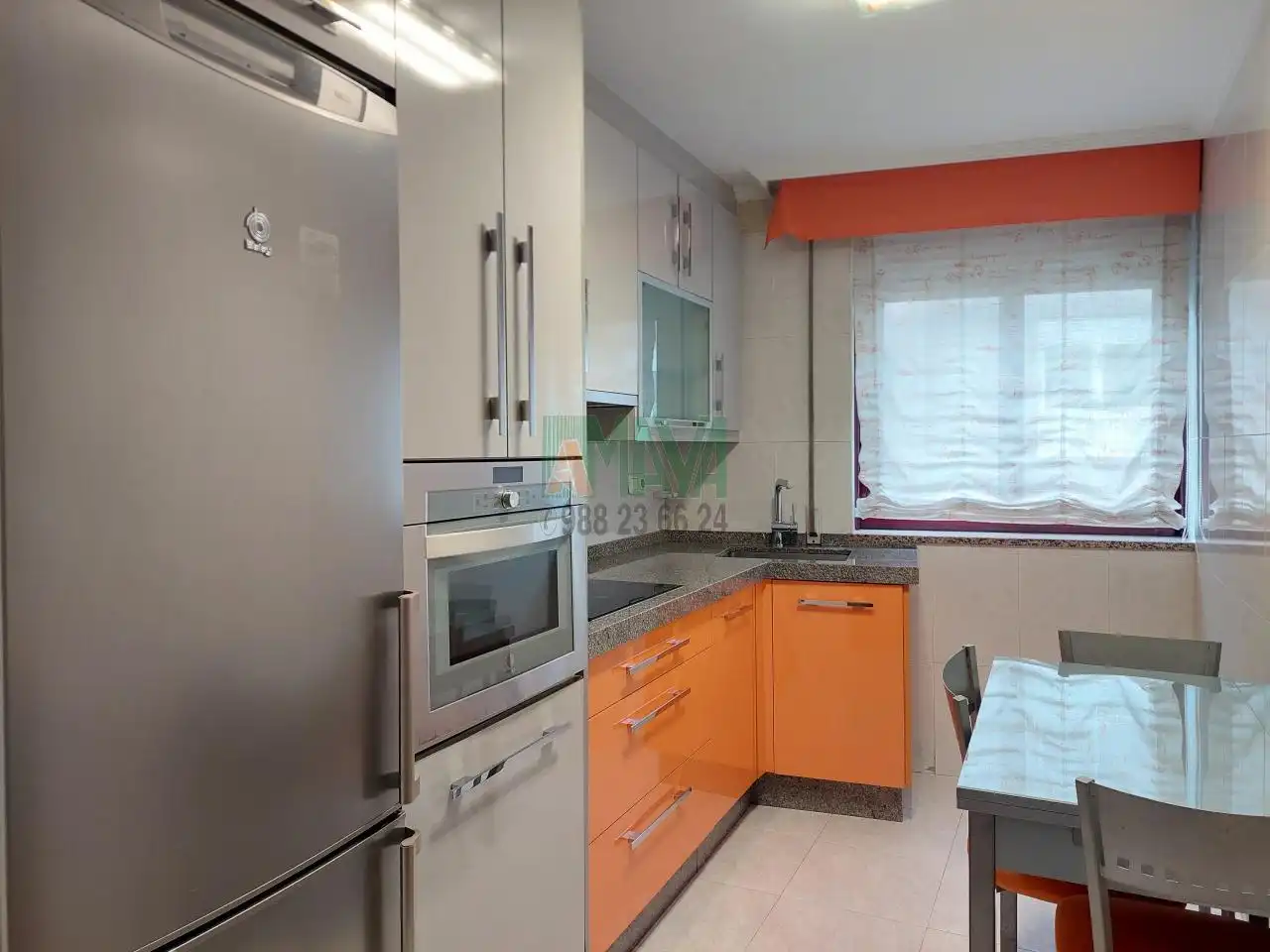 Cocina de Apartamento de alquiler en Ourense Capital  con Calefacción, Trastero y Amueblado