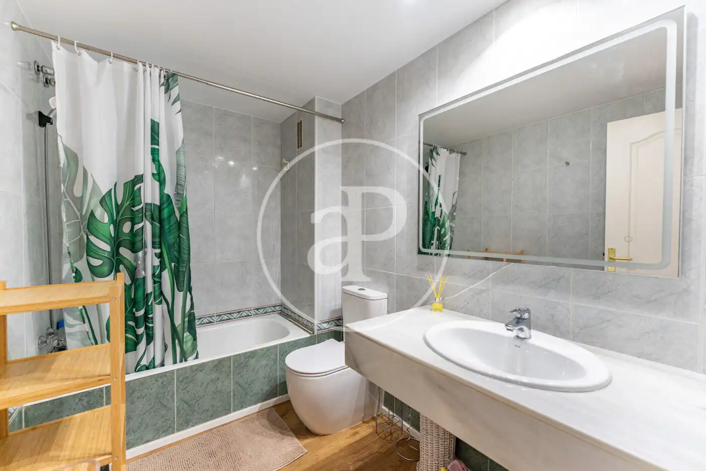 Bathroom of Attic for rent in  Palma de Mallorca  with Air Conditioner, Heating and Terrace