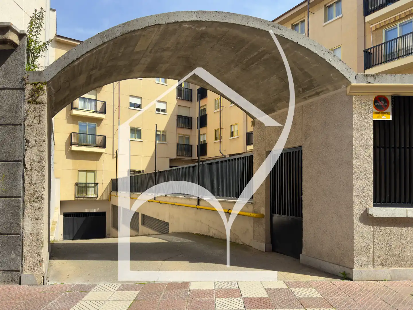 Vista exterior de Garaje en venta en Santa Marta de Tormes