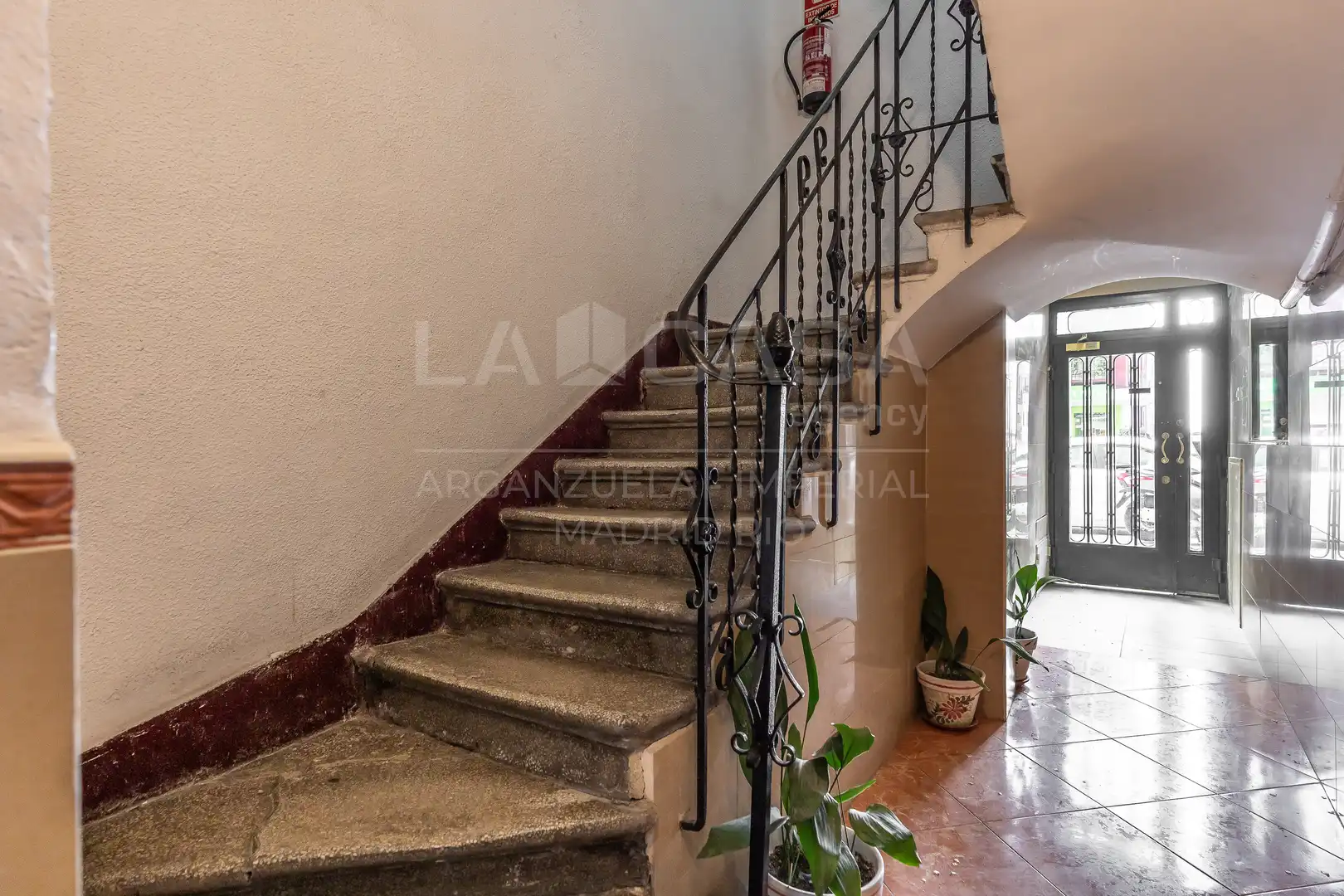Piso en venta en Madrid con Balcón