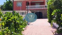 Exterior view of House or chalet for sale in El Viso de San Juan