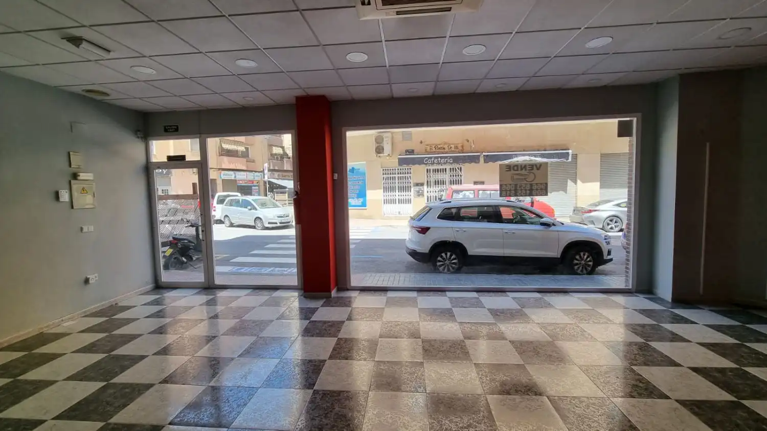 Aparcament de Local en venda en Villajoyosa / La Vila Joiosa amb Aire condicionat