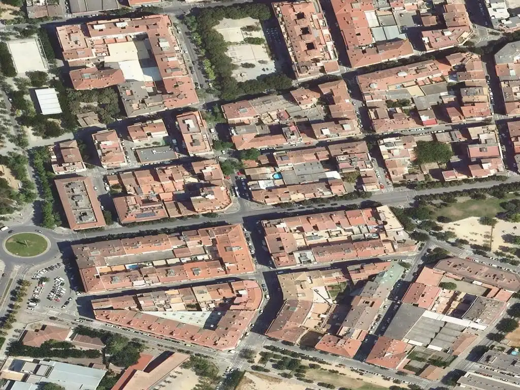 Wohnung zum Verkauf in OLOT 90, imagen 2
