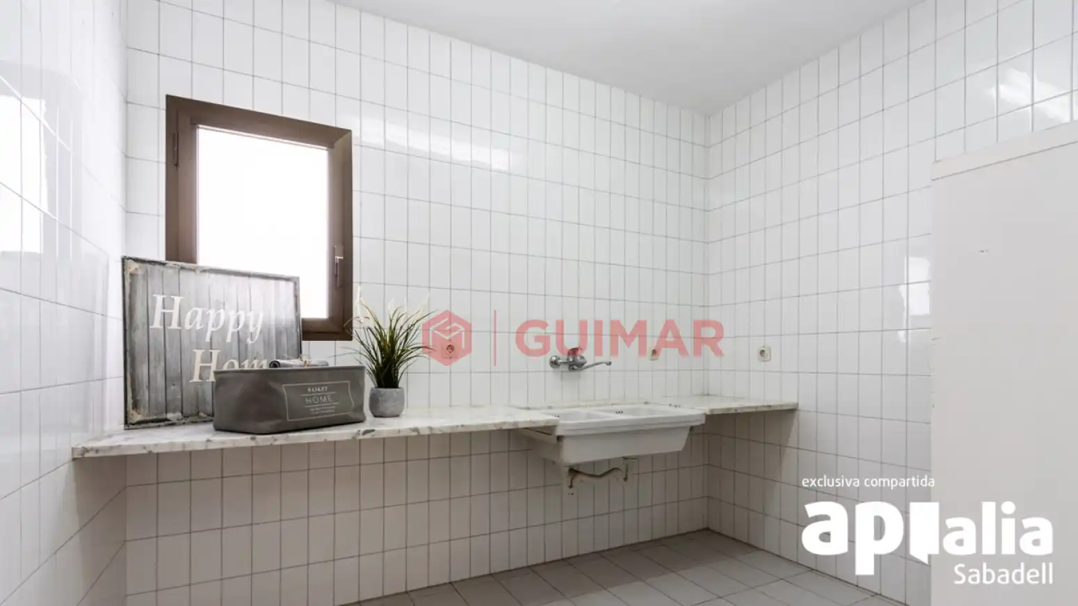 Bathroom of Flat for sale in Sabadell  with Air Conditioner, Heating and Private garden