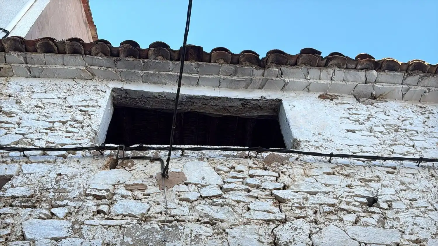 Exterior view of Houses for sale in Montán