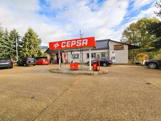 Local comercial en Venta en Truchas