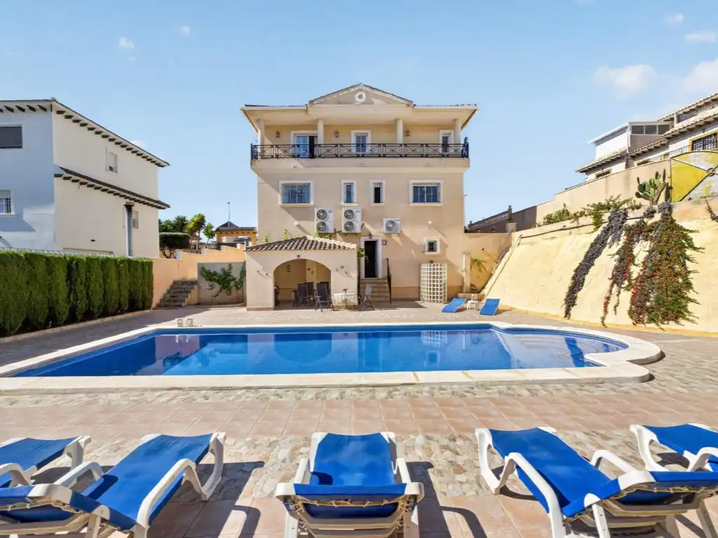Piscina de Casa o chalet en venta en Orihuela con Jardín privado y Piscina