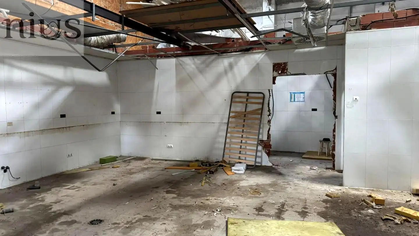 Nave industrial en venta en Silla