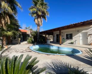 Vista exterior de Casa o xalet de lloguer en Cehegín amb Aire condicionat, Calefacció i Jardí privat