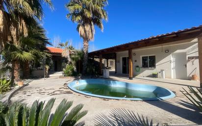 Vista exterior de Casa o xalet de lloguer en Cehegín amb Aire condicionat, Calefacció i Jardí privat