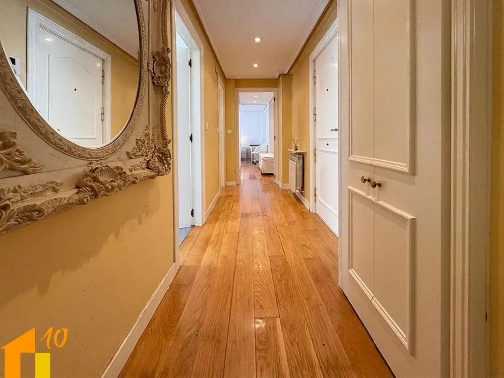 Piso en venta en Avenida Avenida Arlanzón, Villa Pilar