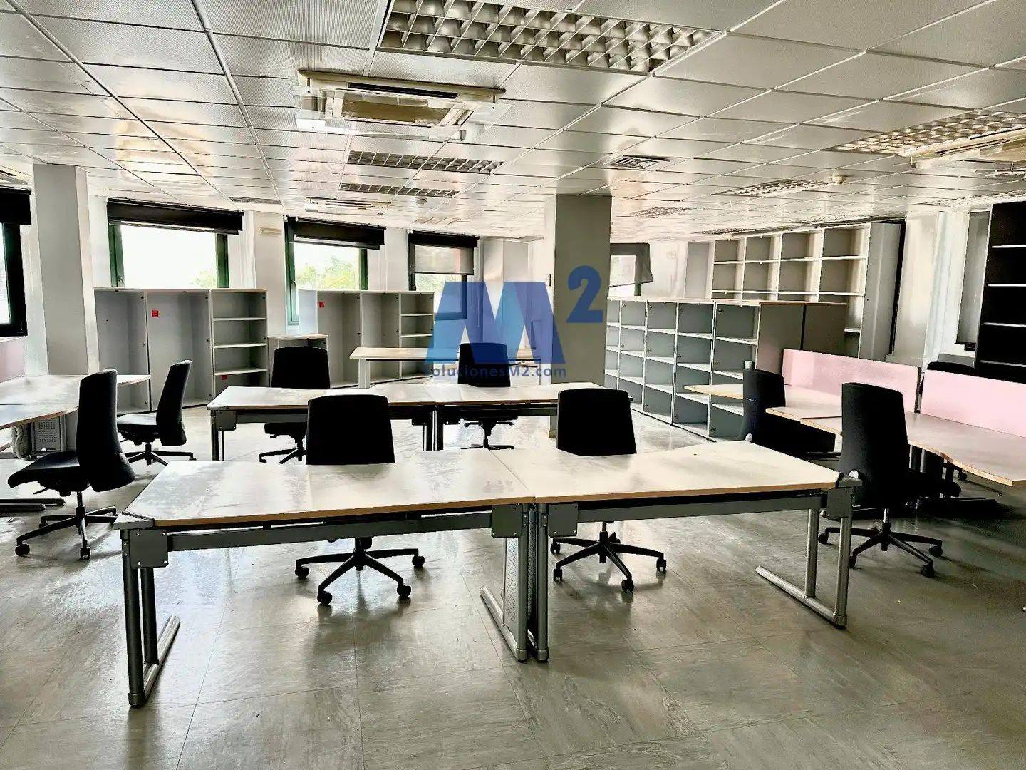 Bureau à louer à San Julián, imagen 3