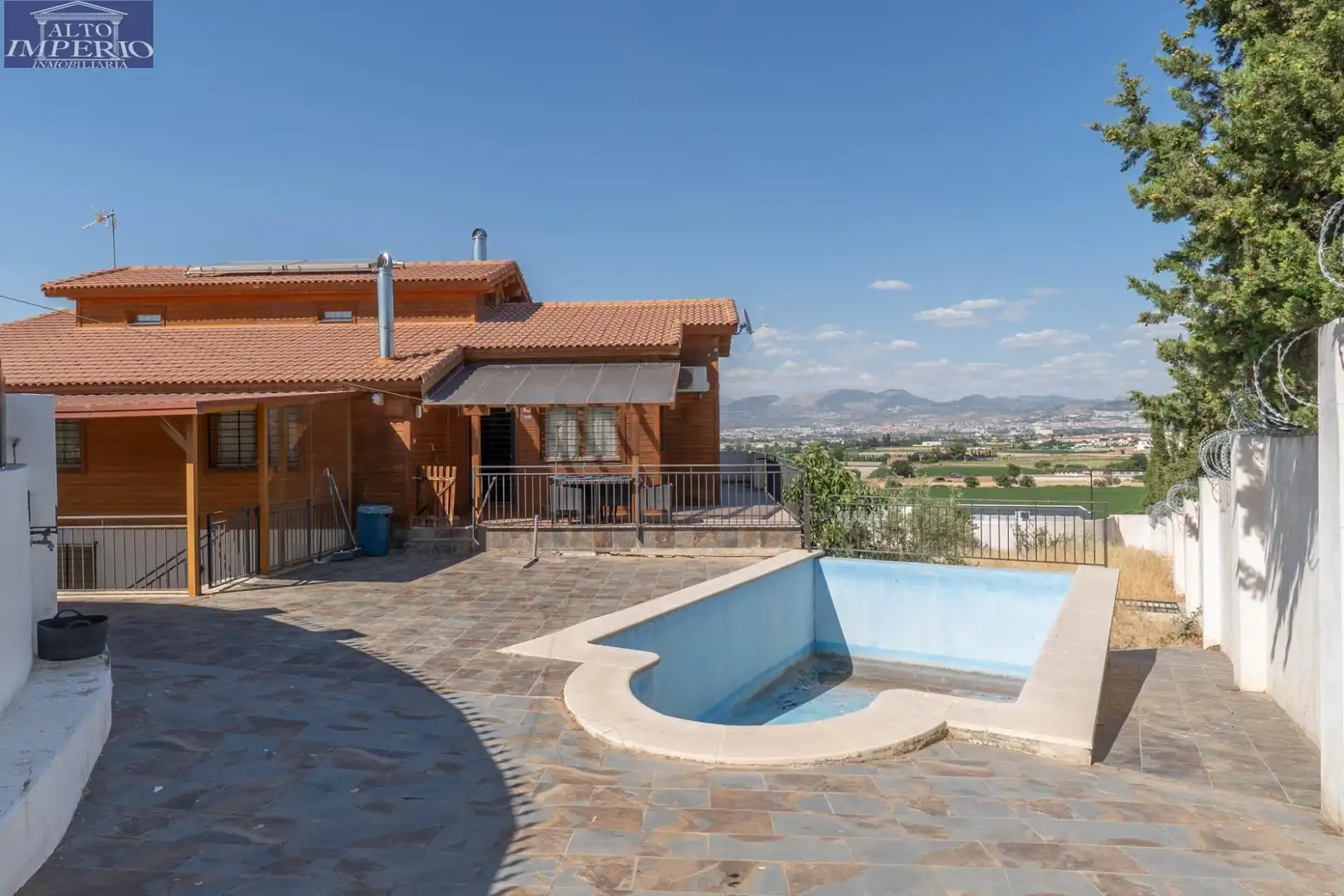 Piscina de Casa o chalet en venta en Churriana de la Vega con Aire acondicionado, Calefacción y Terraza